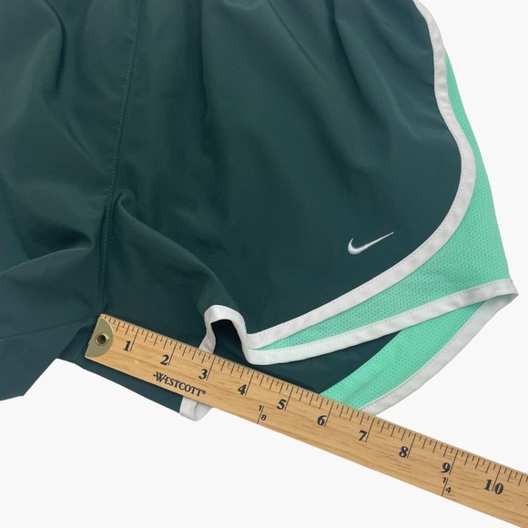 Nike Tempo‎ Brief Lined Dri-Fit Green Running Shorts - Picture 7 of 9